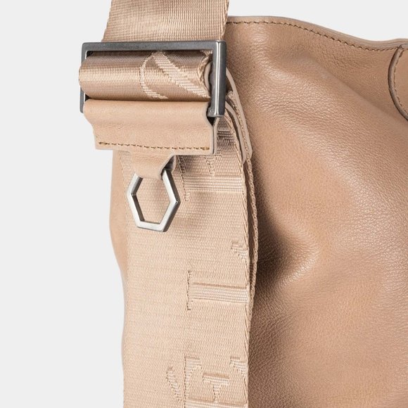 LEATHER HANDBAG - SHOPPING VENUS LEATHER DETAIL WOVEN ON THE SIDE - Picture 6 of 8